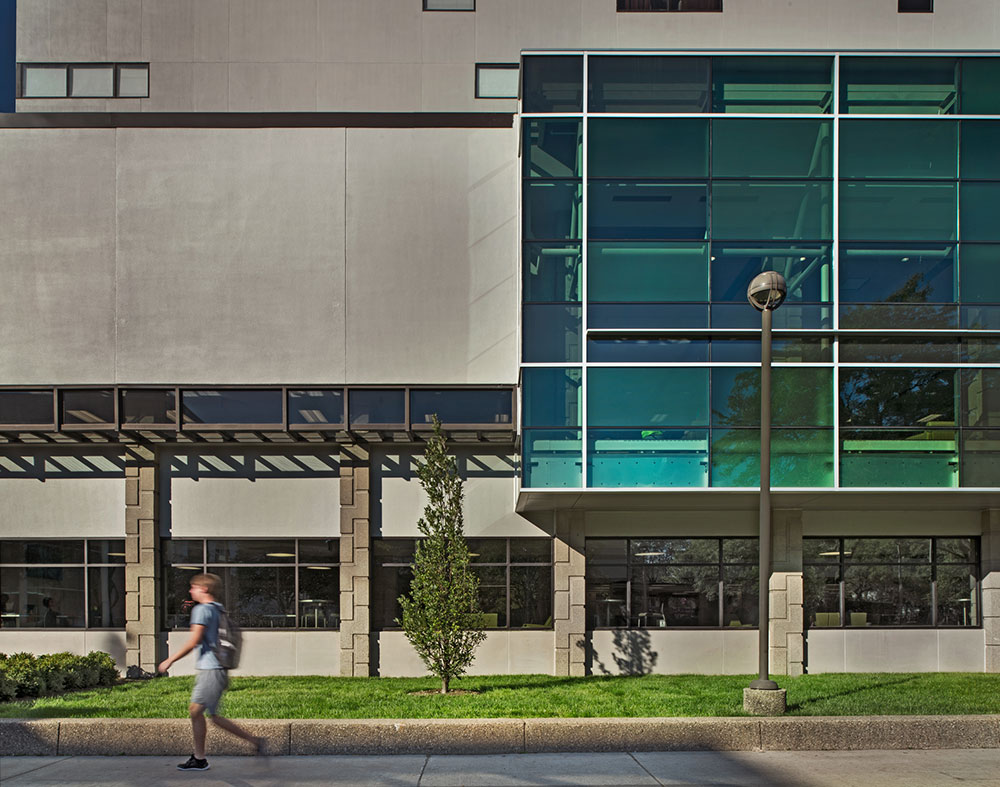 Wayne State University Student Center - Neumann/Smith Architecture