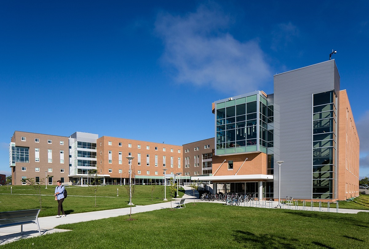 Oakland University Oak View Hall - Neumann/Smith Architecture