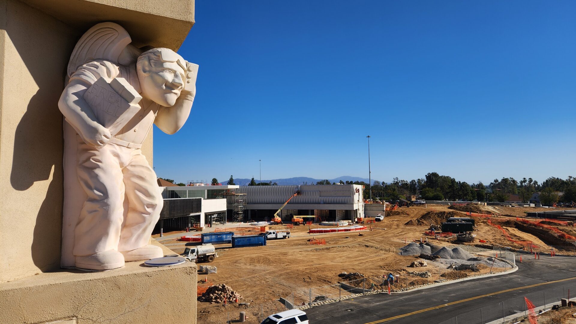 brea mall gargoyle under construciton